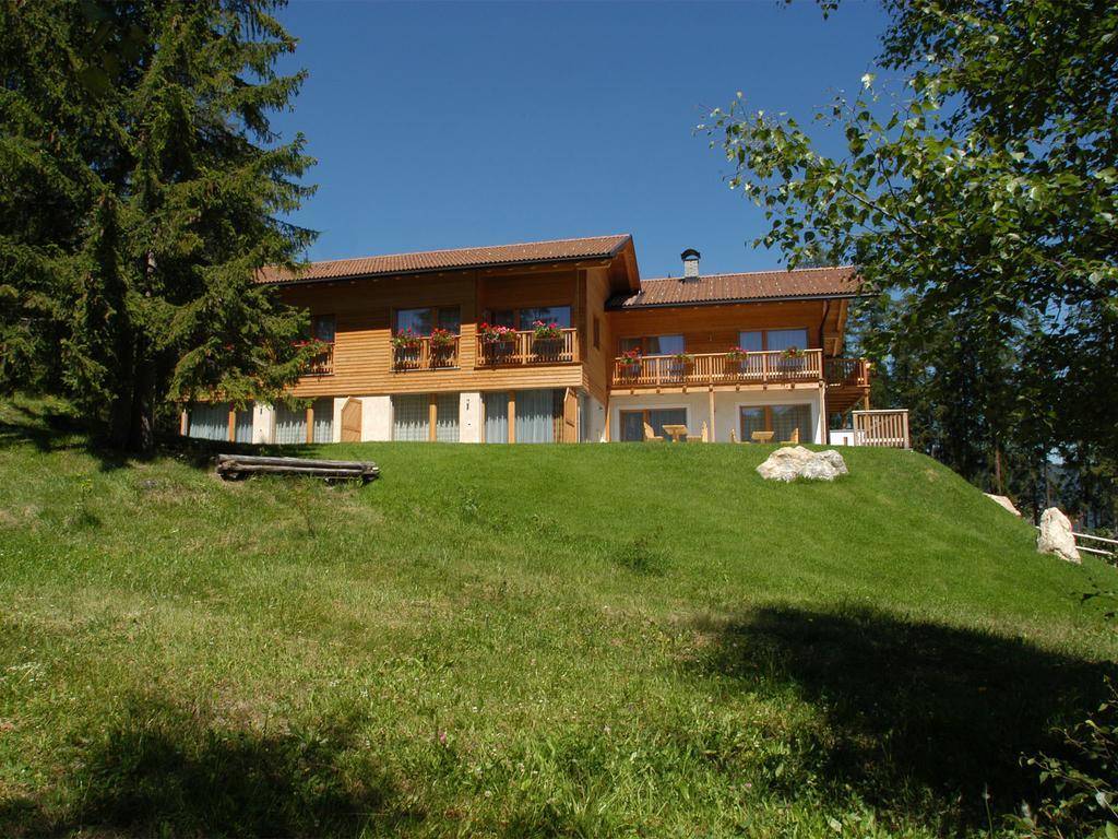 Chalet Susi La Villa  Exteriör bild